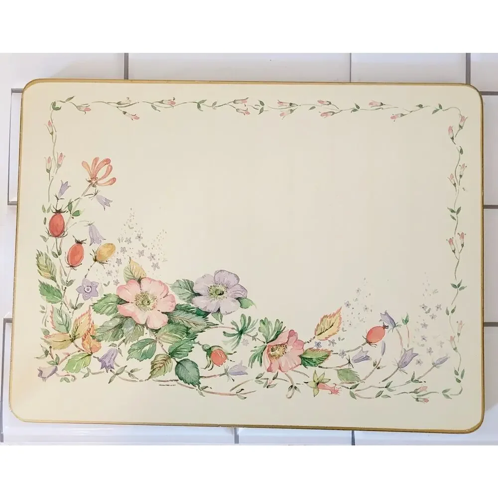 Vintage New Set of 6 Clover Leaf Table Mats Floral 8.5